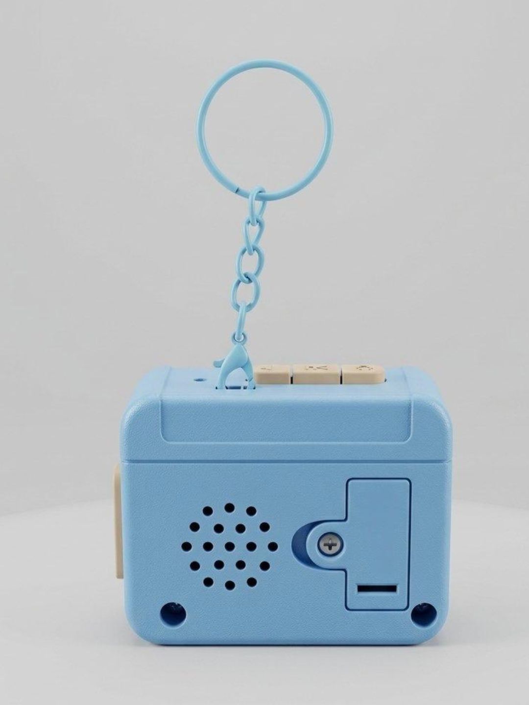 Retro Cassette Voice Recording Keychain